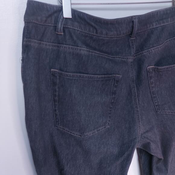 Coldwater Creek Classic Fit Gray Faded Denim Jeans 16 - Picture 4 of 6